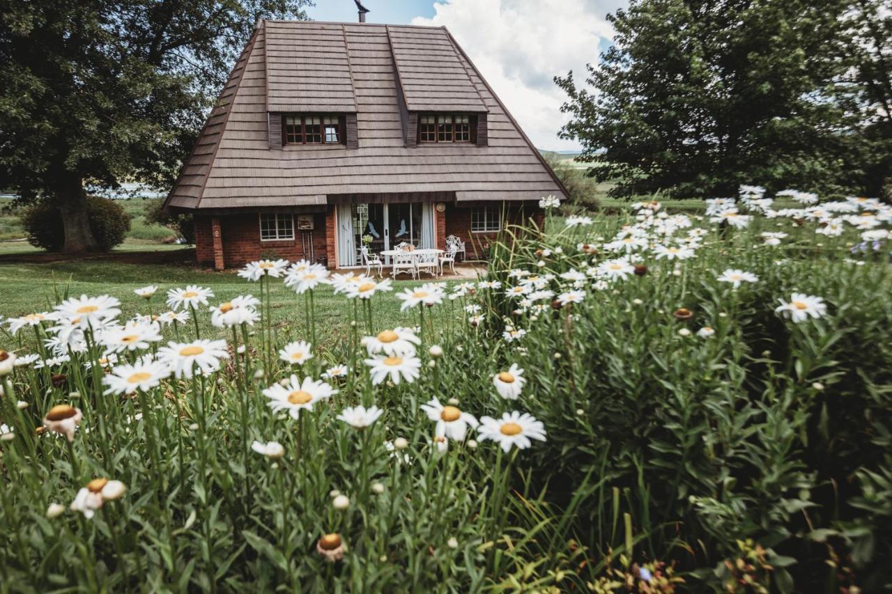 Valley Lakes Chalets Underberg Exterior foto