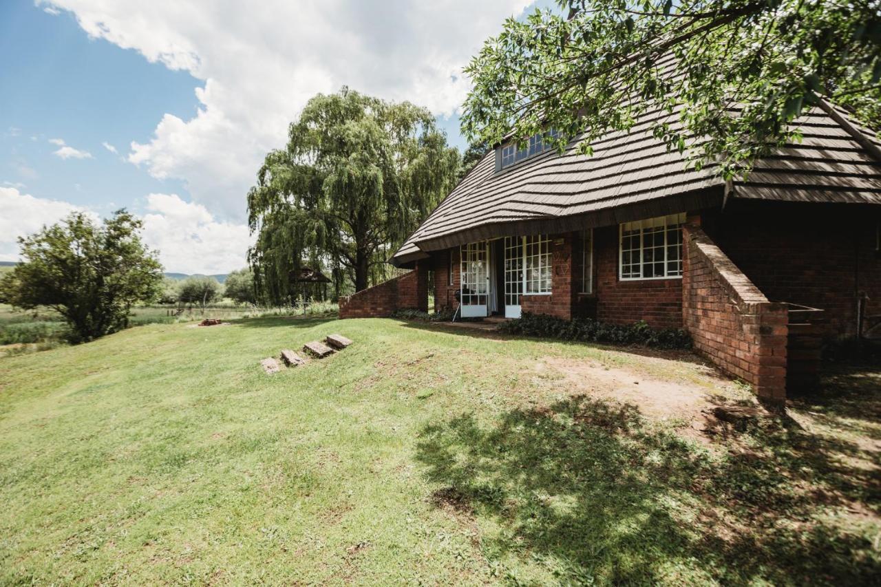 Valley Lakes Chalets Underberg Exterior foto